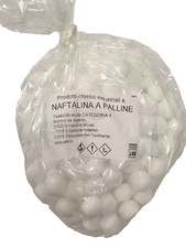 Pura naftalina a palline kg.0,500 (naftalene)  Acquistando kg.2 in omaggio sacca