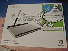 Wacom Intuos Pen Tablet + 7
