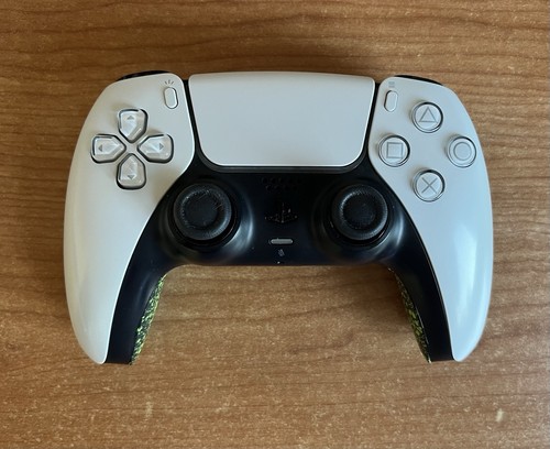 Sony dualsense ps5 - dualsense, scuf