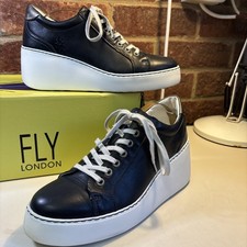 Fly London Dile scarpe da