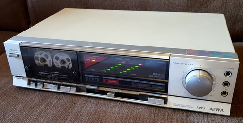 Aiwa f220e stereo cassette - ad-f220e,