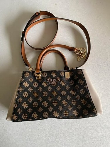 Guess evelune girlfriend - evelune,