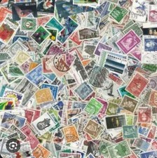 LOTTO di  500 FRANCOBOLLI Mondiali Tutti Diversi.