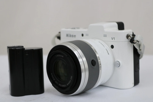 Buono nikon v1 bianco 1 - [buono],