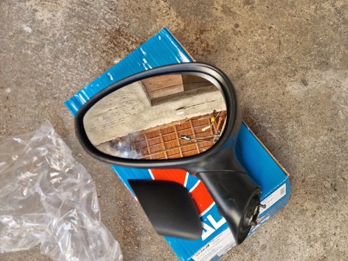 Specchietto retrovisore - specchietto,