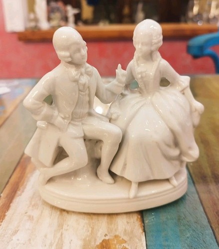 Scultura porcellana bianca - scultura,