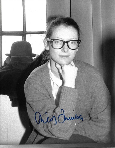 Tilda swinton signed 6x8 inch - tilda,