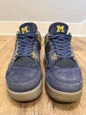 Michigan Jordan 4 PE Retro