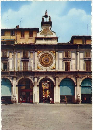 Brescia piazza della - -piazza, loggia