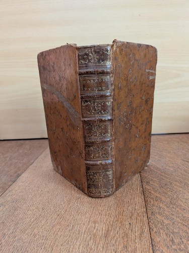 Libro antico il - antico, paradiso
