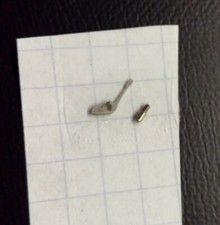 Universal Genève 285 Leva