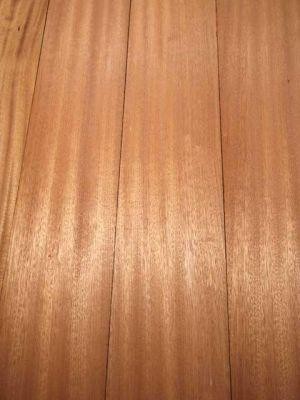 Tavola legno di mogano - legno,