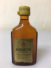 Mignon Miniature ILLVA Amaretto Di Saronno 29cc 28% Vol Vintage A.