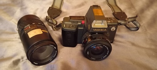 Yashica 230af 35mm reflex - 230af, +