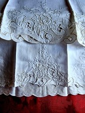 Antichi Asciugamani in Puro Lino con ricamo intaglio e punto pieno a mano 