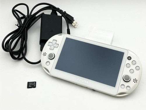 Ottima console sony vita - ottima,