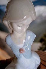 La scultura" Veramente Innamorata" di NAO by Lladrò 