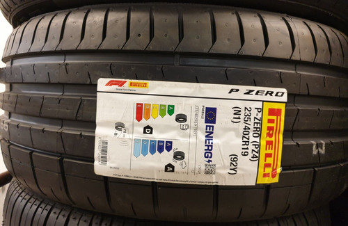 Pneumatico nuovo pirelli - nuovo,