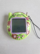 Tamagotchi Bandai 2004 - V3