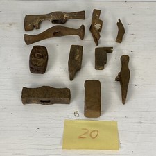 Lotto 10 pezzi di antichi vecchi martelli attrezzi rurali da lavoro