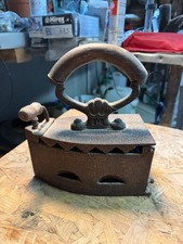 Ferro da stiro antico a