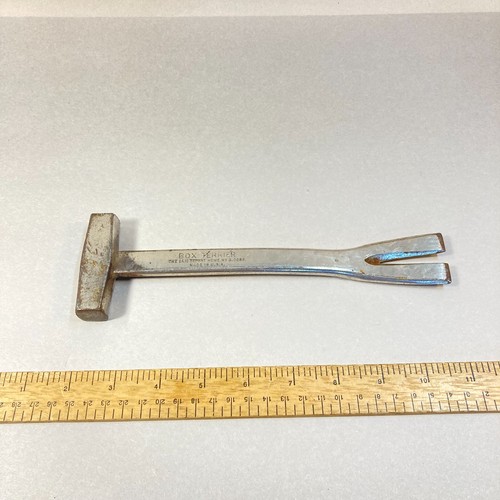 Vintage bridgeport hardware - bridgeport,