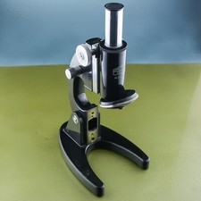 CARL ZEISS JENA Microscopio LG