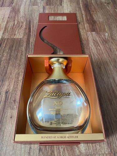 Bottiglia rum ron zacapa - rum,