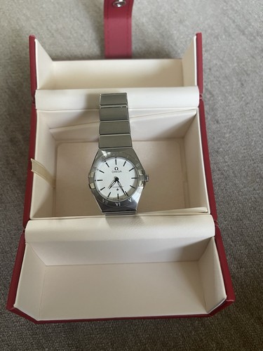Omega constellation manhattan - omega,