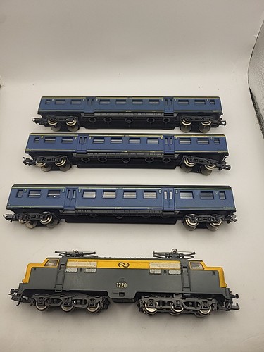 Convoglio olandese locomotore - olandese,