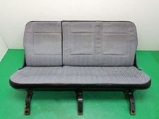 ASIENTOS TRASEROS / OBSERVAR