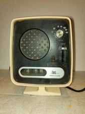 Radio vintage con orologio a