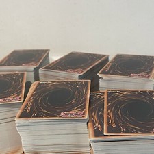 Lotto 100 Carte ITA YU-GI-OH!: COMUNI, RARE, FOIL ITALIANE + 1 SECRET PER LOTTO