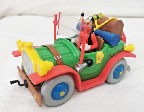 Macchina pippo topolino - di,