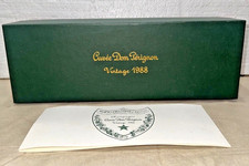 Scatola vuota e libretto