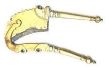 ANTICO E PARTICOLARE TAGLIA SIGARI IN BRONZO / OTTONE