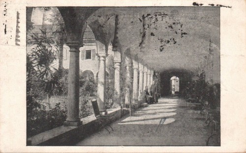 Trieste porticato interno - , f