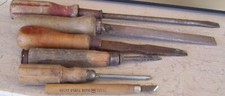Utensili vintage in legno e metallo per lavori manuali vari. Lotto di 6 pezzi