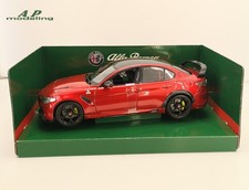 modellino auto scala 1/18 alfa