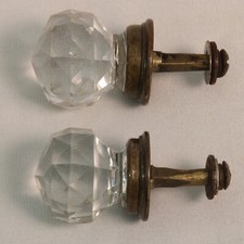 1 paio di pomelli/maniglie per