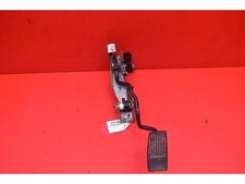 NISSAN PICK UP ACCELERATORE