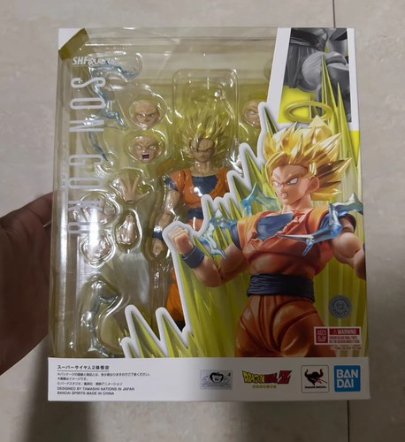 Bandai figuarts super - figuarts,