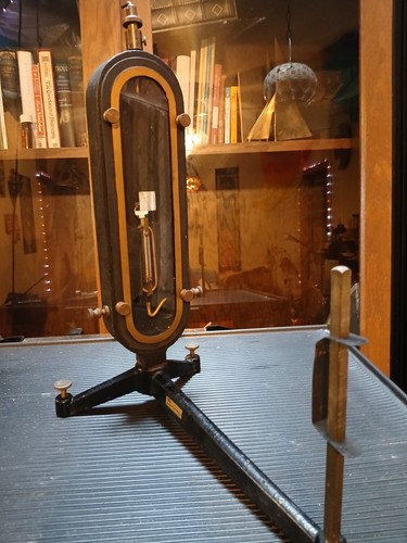 Antique central scientific - antique,