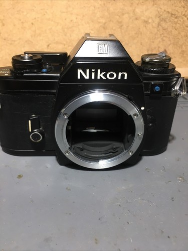 Nikon - , em
