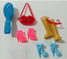 Lotto Accessori Barbie 3