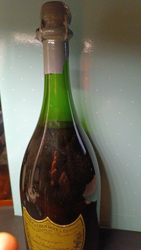 Moet chandon champagne dom - moet,