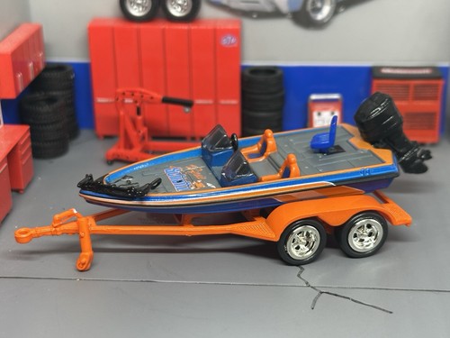 Barca pesca basso con - da,