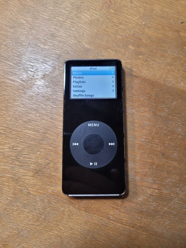 Black apple ipod - nano, gen