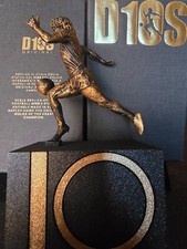 Diego Maradona Napoli Statua