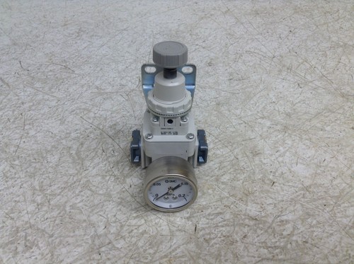 Smc ir2000 f02bg regolatore - ir2000-f02bg-a,